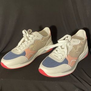 Like NEW!!!!! Worn once